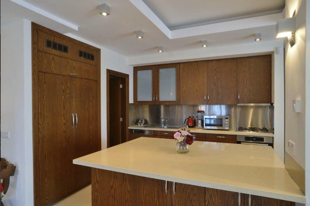 Apartamento Huge Penthouse With Private Pool Paphos Exterior foto
